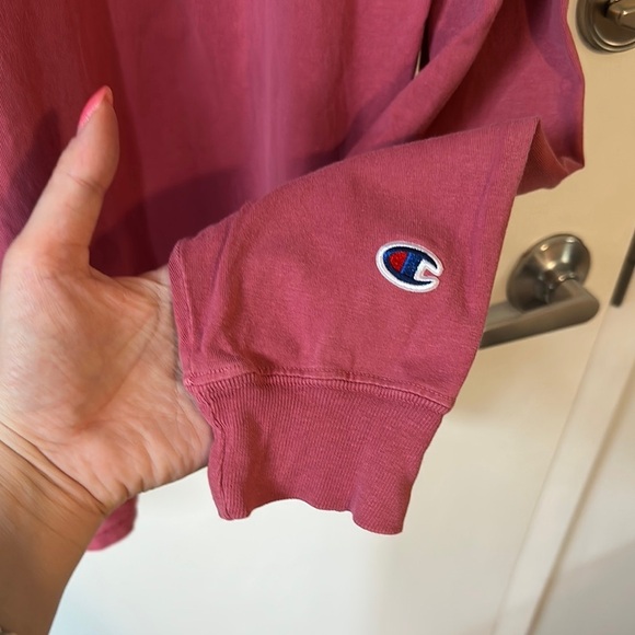 CHAMPION | Nova Scotia HAF Red Long Sleeve Graphic Tee - Picture 6 of 10